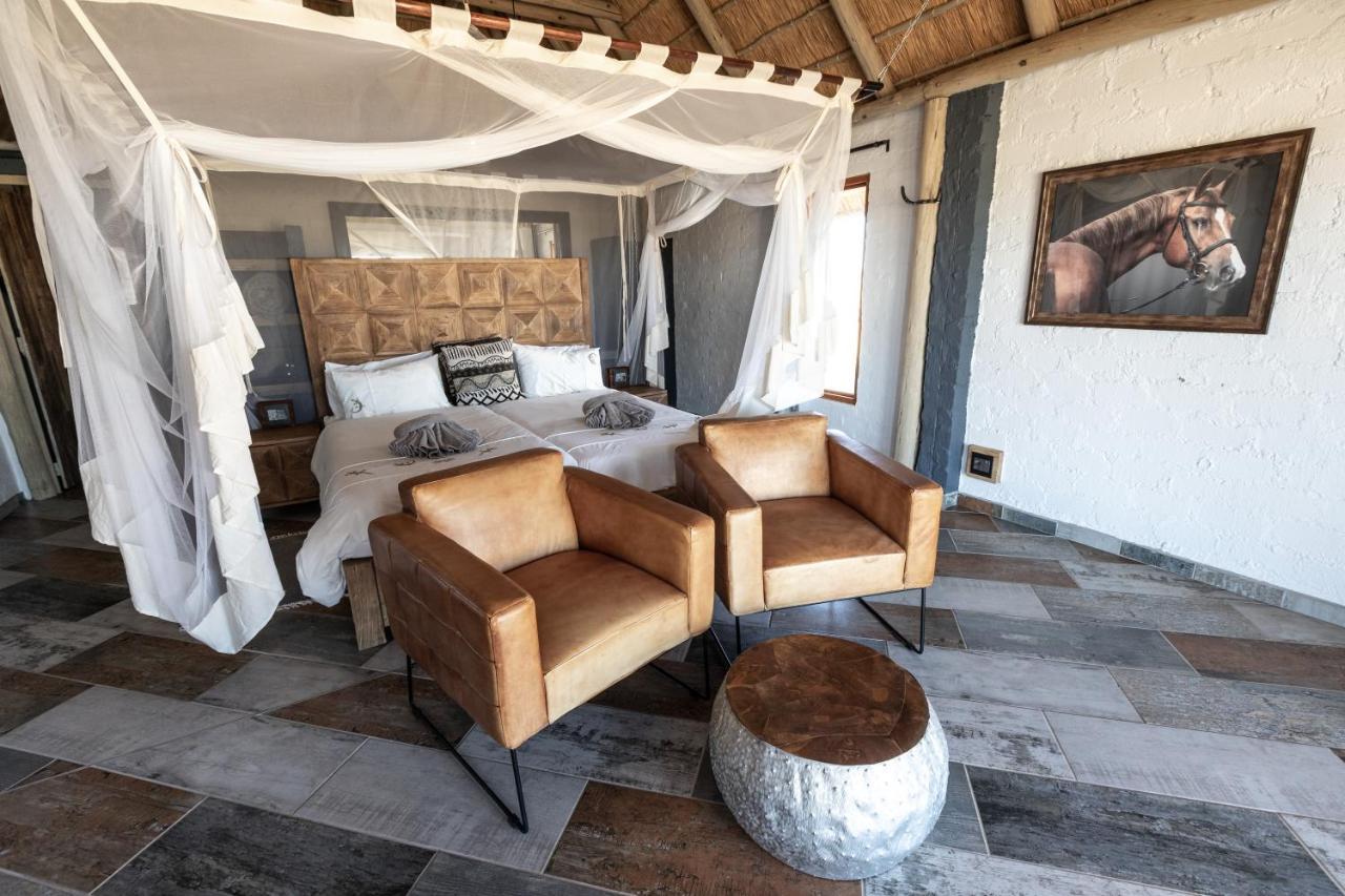 Desert Homestead Lodge Сесрием Екстериор снимка